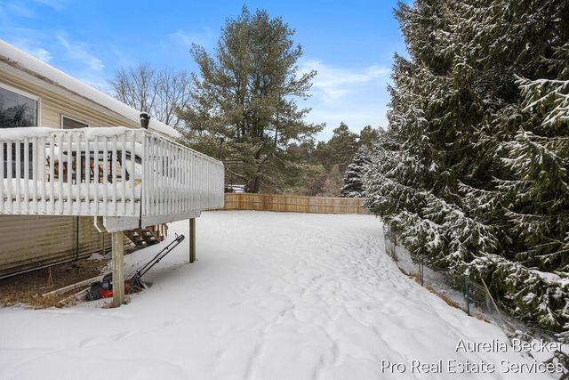 12411 14 Mile Road NE, Greenville, MI 48838