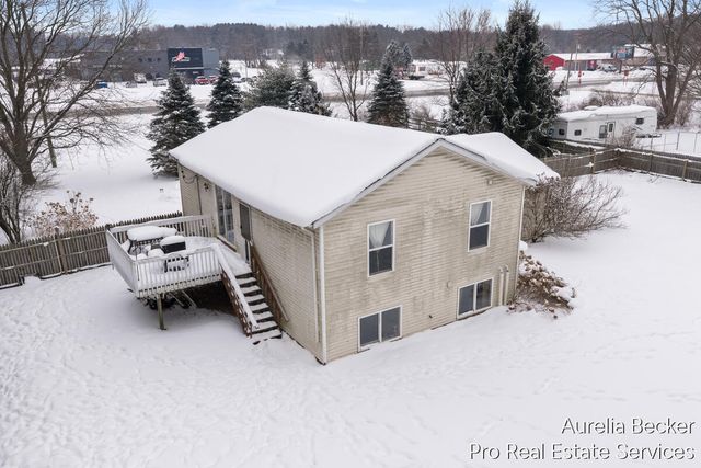 12411 14 Mile Road NE, Greenville, MI 48838