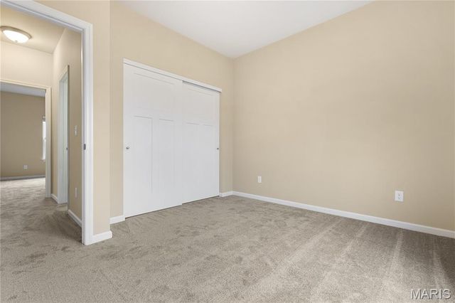 6 Lost Meadow Court, Winfield, MO 63389