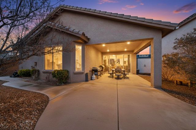 3905 Mountain Trail Loop NE, Rio Rancho, NM 87144