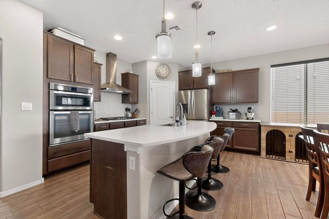 3905 Mountain Trail Loop NE, Rio Rancho, NM 87144