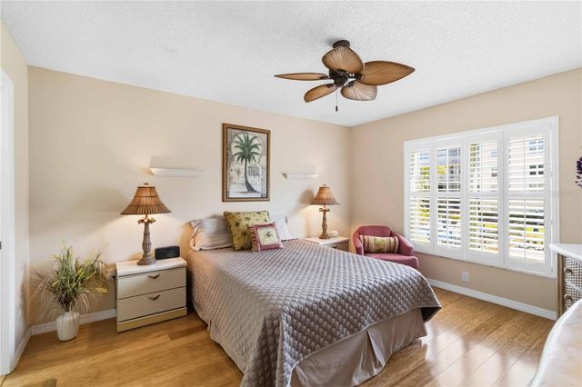 3950 IRONWOOD CIRCLE 205, Bradenton, FL 34209