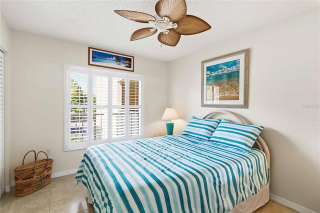 3950 IRONWOOD CIRCLE 205, Bradenton, FL 34209