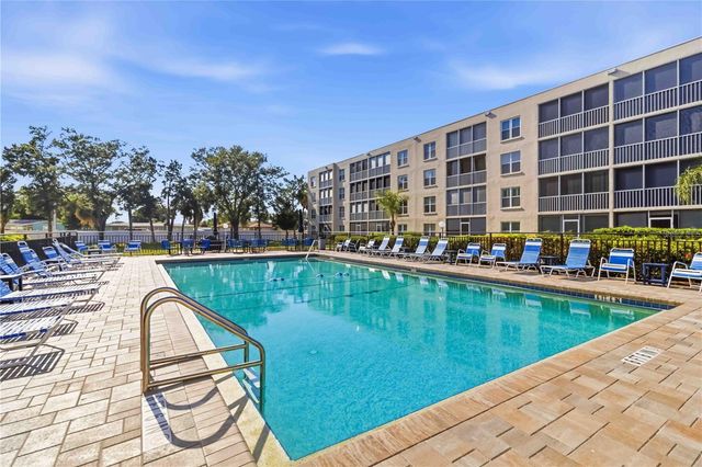 3950 IRONWOOD CIRCLE 205, Bradenton, FL 34209