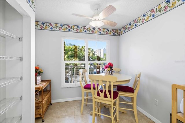 3950 IRONWOOD CIRCLE 205, Bradenton, FL 34209