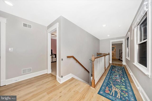 439 SWAN POND RD, Martinsburg, WV 25404