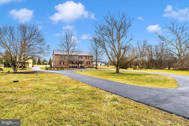 439 SWAN POND RD, Martinsburg, WV 25404