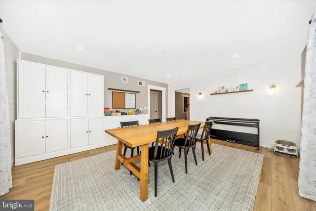 439 SWAN POND RD, Martinsburg, WV 25404