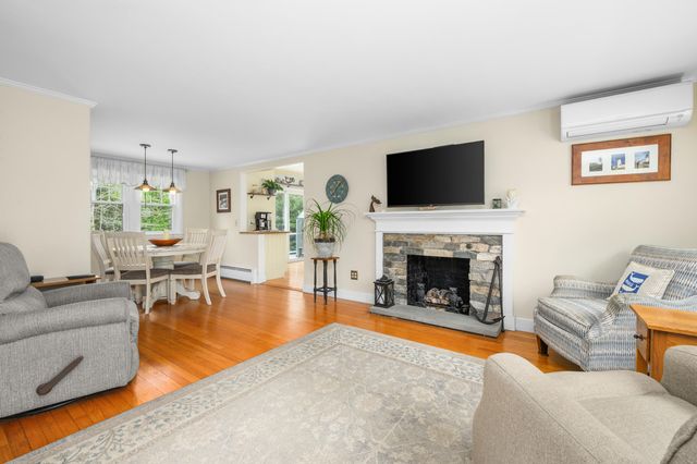 24 Acorn Drive, West Barnstable, MA 02668