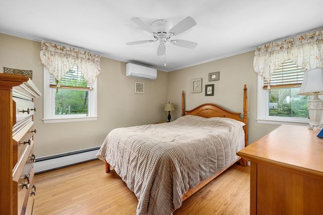 24 Acorn Drive, West Barnstable, MA 02668