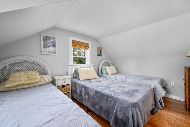 24 Acorn Drive, West Barnstable, MA 02668