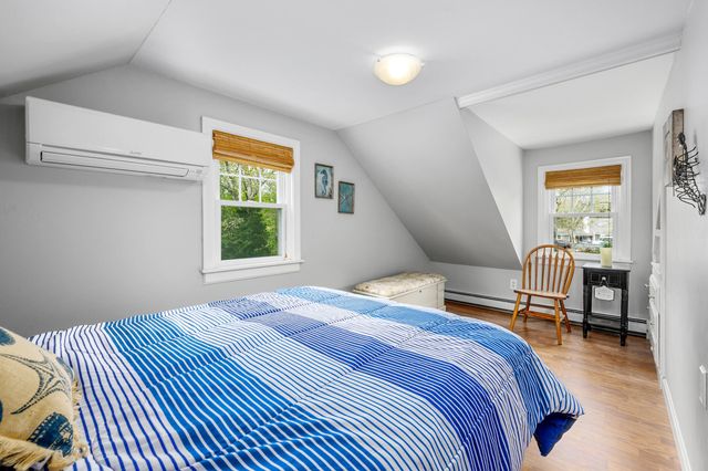 24 Acorn Drive, West Barnstable, MA 02668