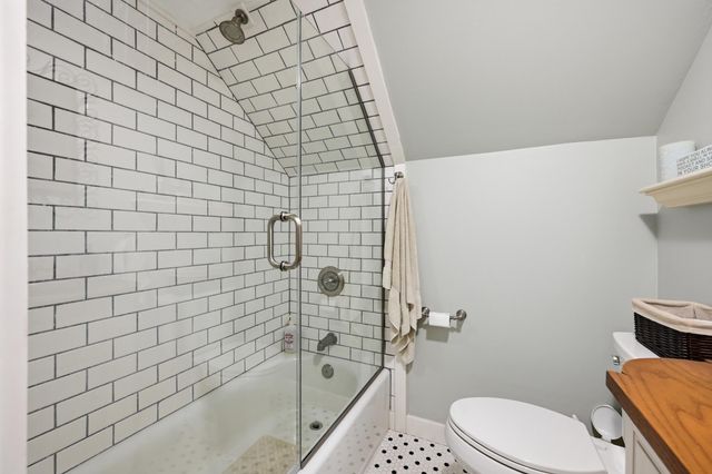 24 Acorn Drive, West Barnstable, MA 02668