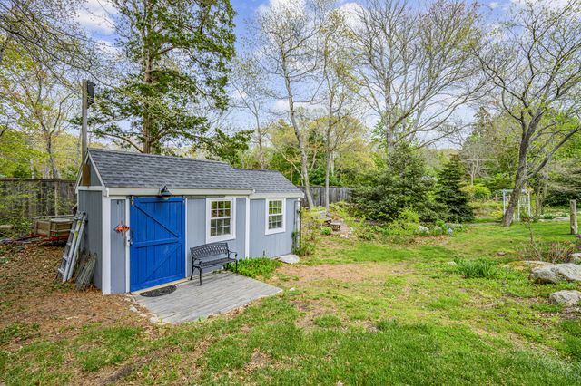 24 Acorn Drive, West Barnstable, MA 02668