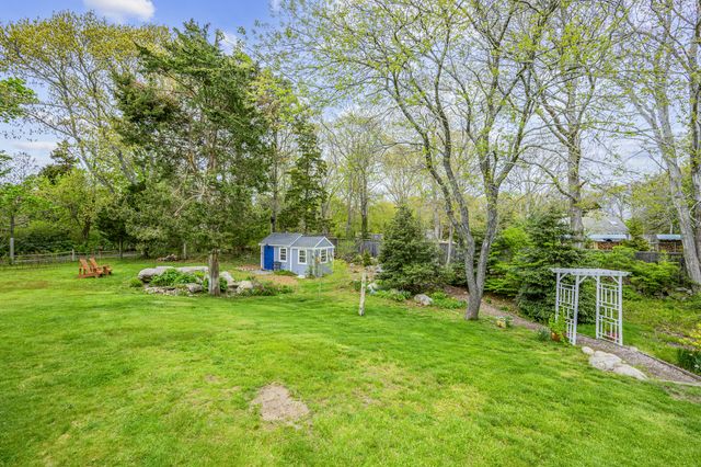 24 Acorn Drive, West Barnstable, MA 02668