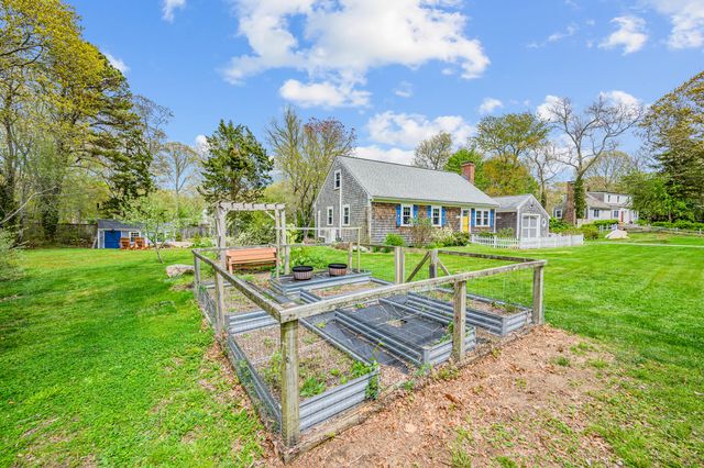 24 Acorn Drive, West Barnstable, MA 02668