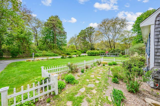 24 Acorn Drive, West Barnstable, MA 02668