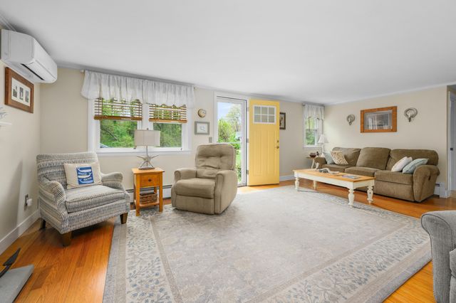 24 Acorn Drive, West Barnstable, MA 02668