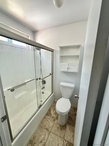 2275 Peppermint Ln, Lemon Grove, CA 91945