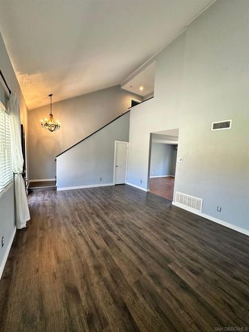 2275 Peppermint Ln, Lemon Grove, CA 91945