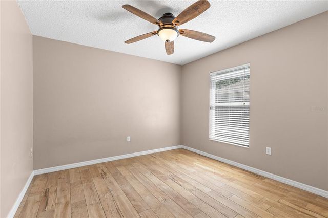 3245 KINGS RIDGE TERRACE, Deltona, FL 32725