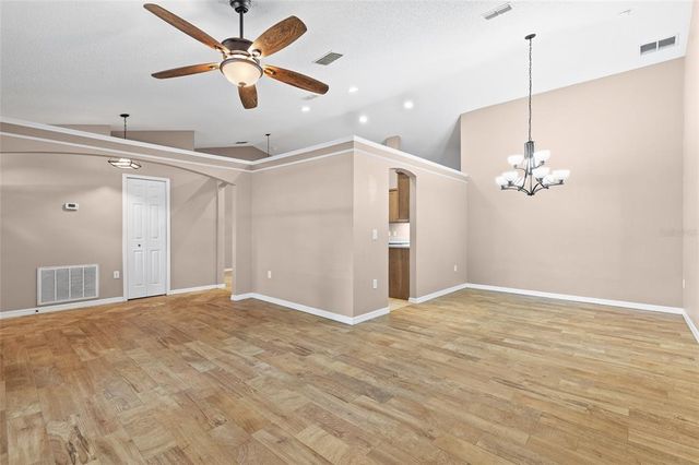 3245 KINGS RIDGE TERRACE, Deltona, FL 32725