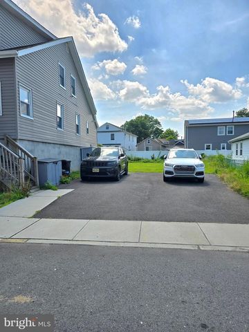 7 WOODSIDE AVE, Keansburg, NJ 07734