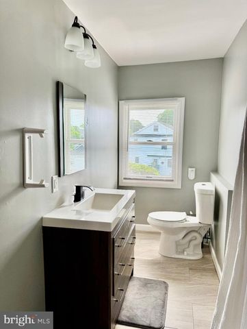 7 WOODSIDE AVE, Keansburg, NJ 07734