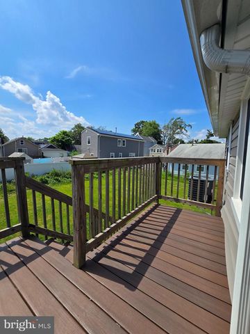 7 WOODSIDE AVE, Keansburg, NJ 07734