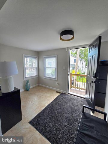 7 WOODSIDE AVE, Keansburg, NJ 07734