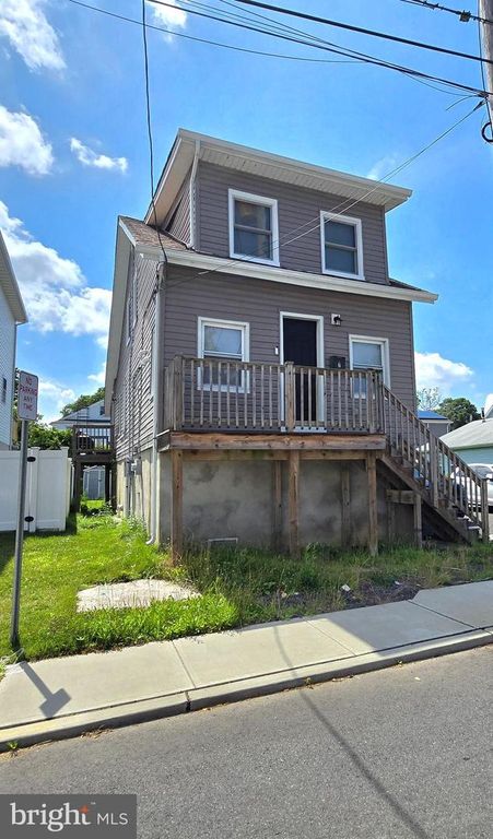 7 WOODSIDE AVE, Keansburg, NJ 07734