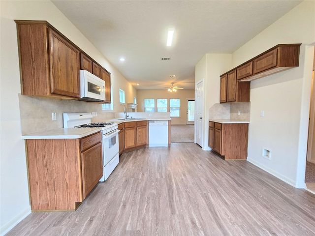 802 Marksey Court, Spring, TX 77386