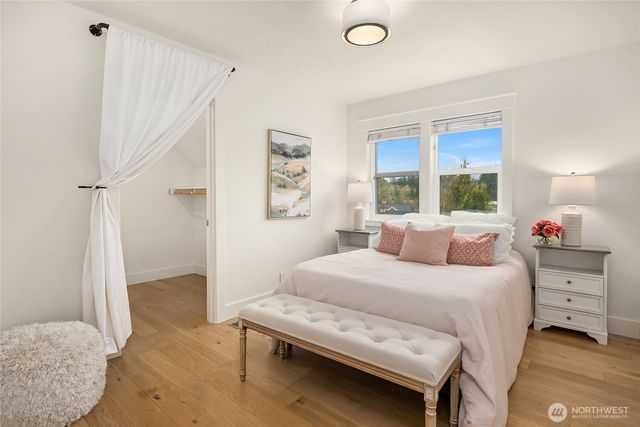 757 Village Circle NW, Bainbridge Island, WA 98110