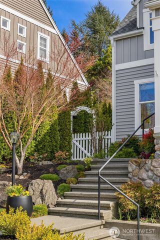 757 Village Circle NW, Bainbridge Island, WA 98110