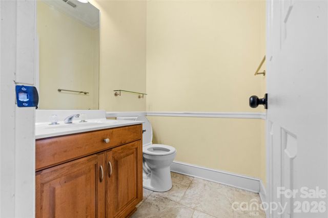 5010 Ardenwoods Drive, Charlotte, NC 28215