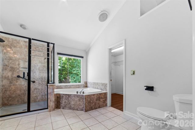 5010 Ardenwoods Drive, Charlotte, NC 28215