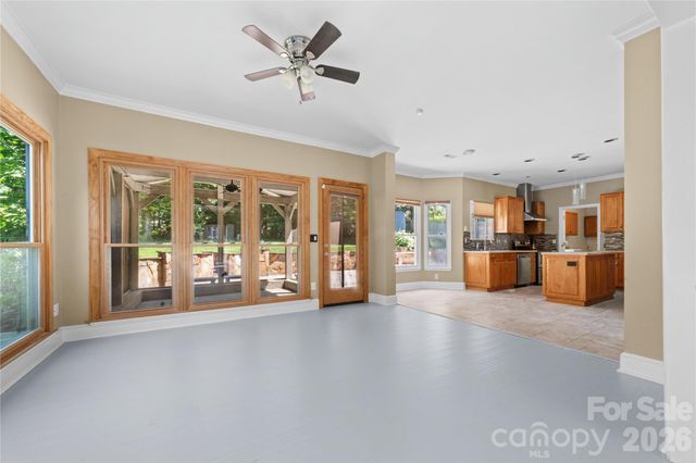 5010 Ardenwoods Drive, Charlotte, NC 28215