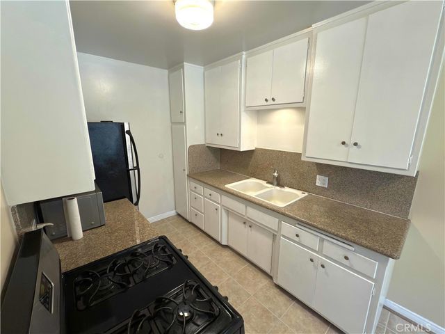 1325 E 7th 2, Long Beach, CA 90813