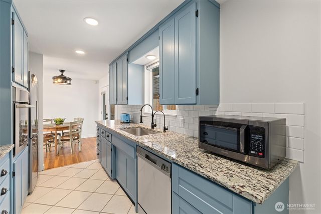 13237 3rd Avenue S, Burien, WA 98168