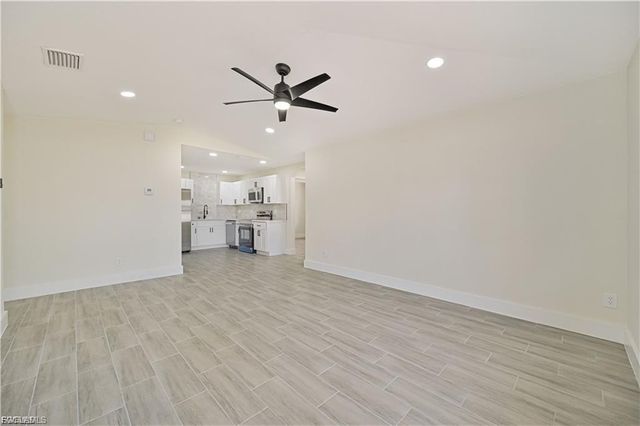 4733 28th ST SW, Lehigh Acres, FL 33973