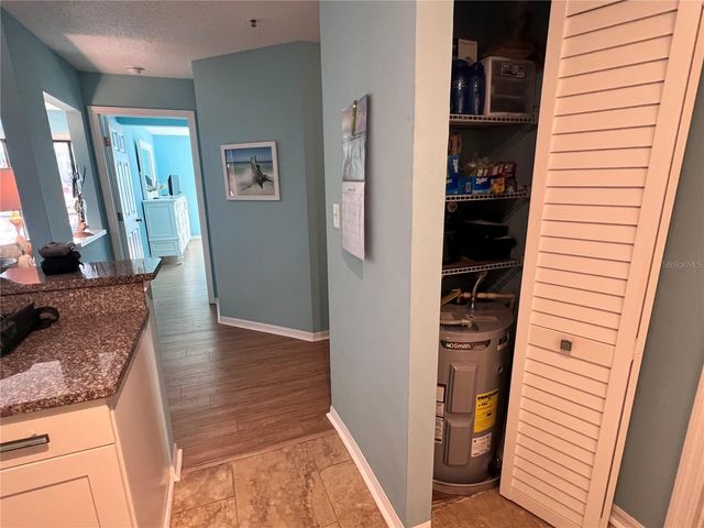 4040 CROCKERS LAKE BOULEVARD 1717, Sarasota, FL 34238