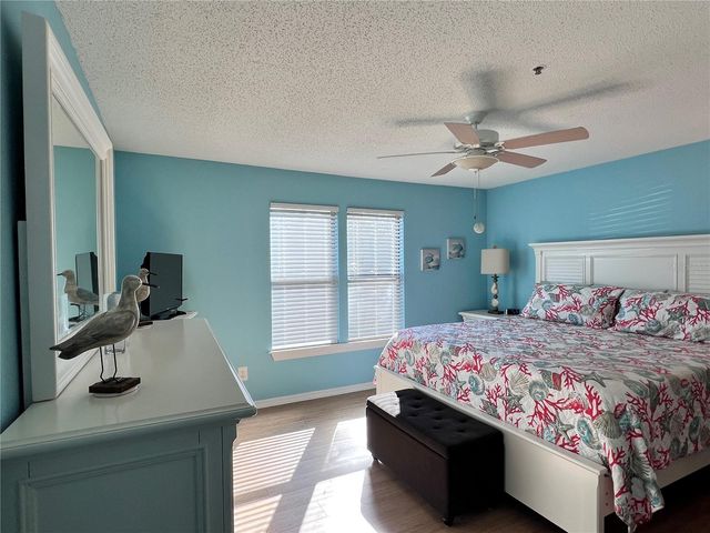 4040 CROCKERS LAKE BOULEVARD 1717, Sarasota, FL 34238