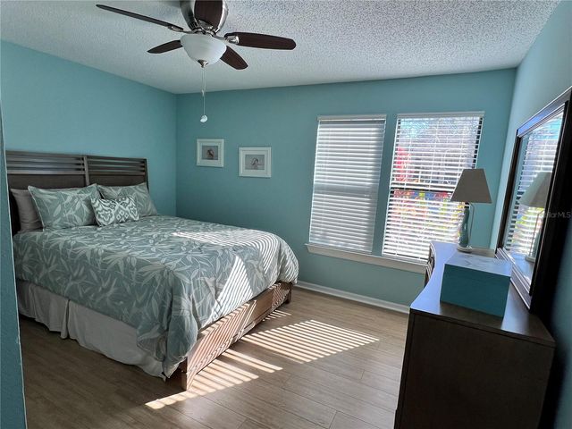 4040 CROCKERS LAKE BOULEVARD 1717, Sarasota, FL 34238