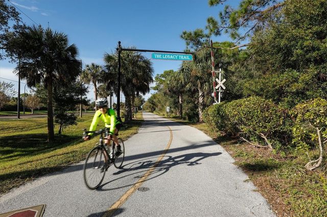 4040 CROCKERS LAKE BOULEVARD 1717, Sarasota, FL 34238