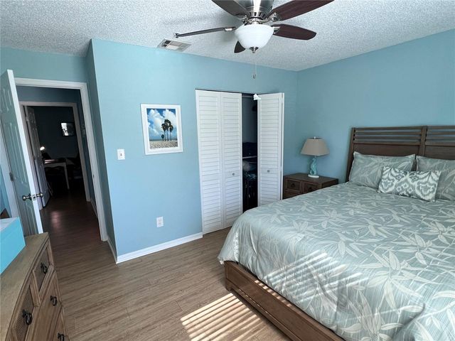 4040 CROCKERS LAKE BOULEVARD 1717, Sarasota, FL 34238