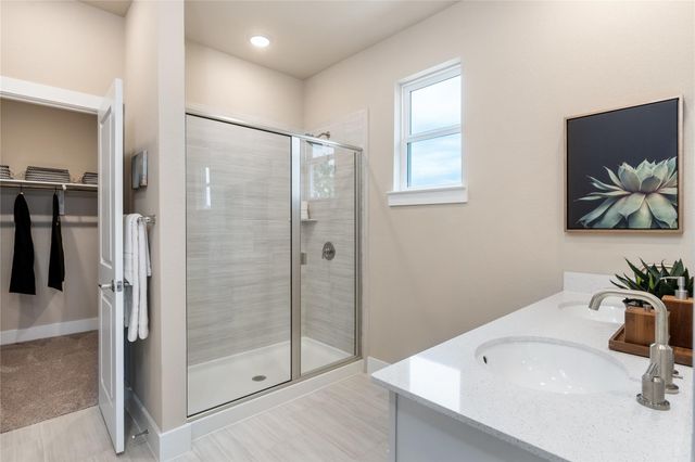 14137 Matterod DR, Del Valle, TX 78617