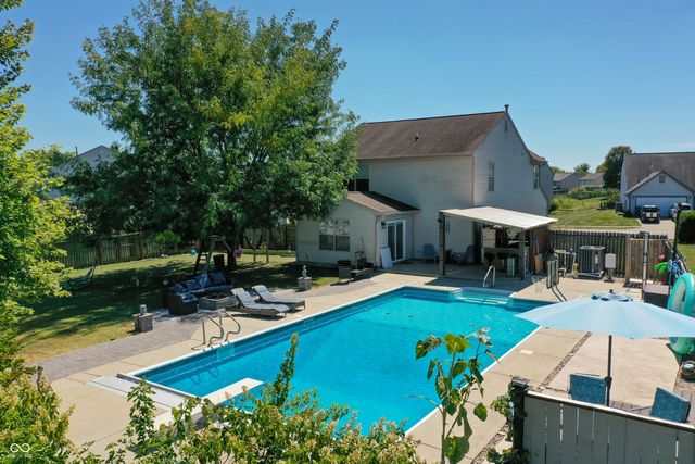 10194 Buell Drive, Avon, IN 46123