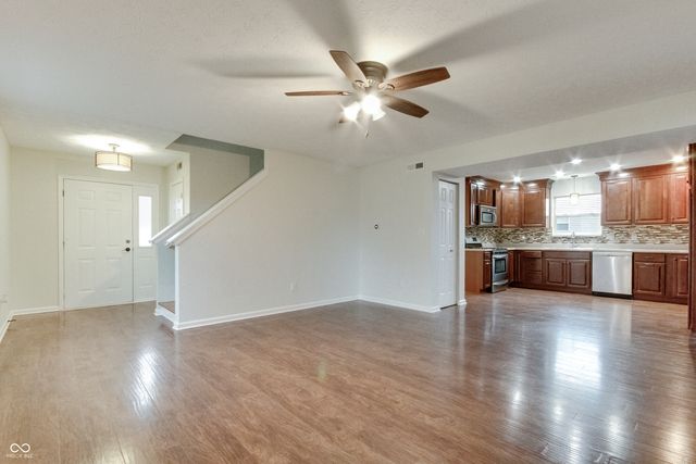 10194 Buell Drive, Avon, IN 46123