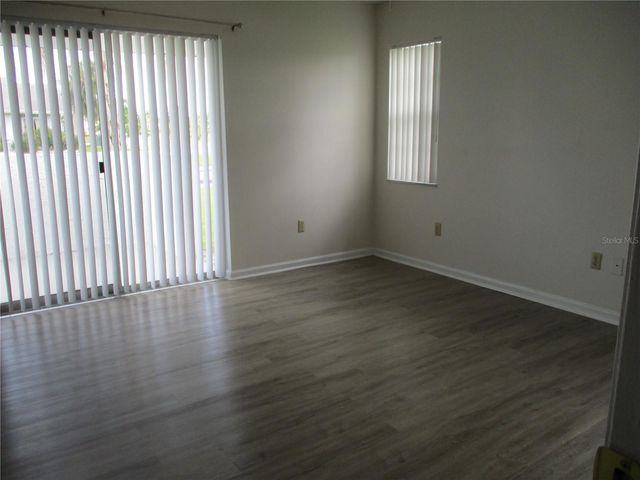 1304 LAMBDETH COURT, Sun City Center, FL 33573