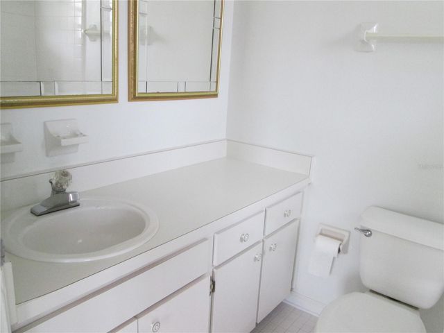 1304 LAMBDETH COURT, Sun City Center, FL 33573